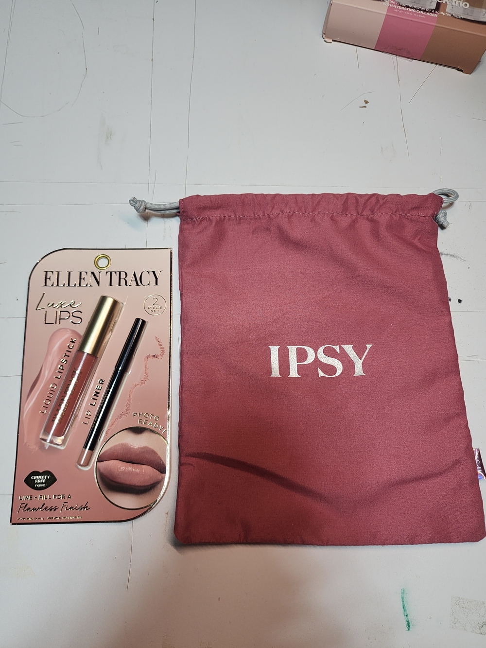 Ellen Tracy Luxe Lips 2-Piece Lip Set  * Ipsy Bag in Pink NWT